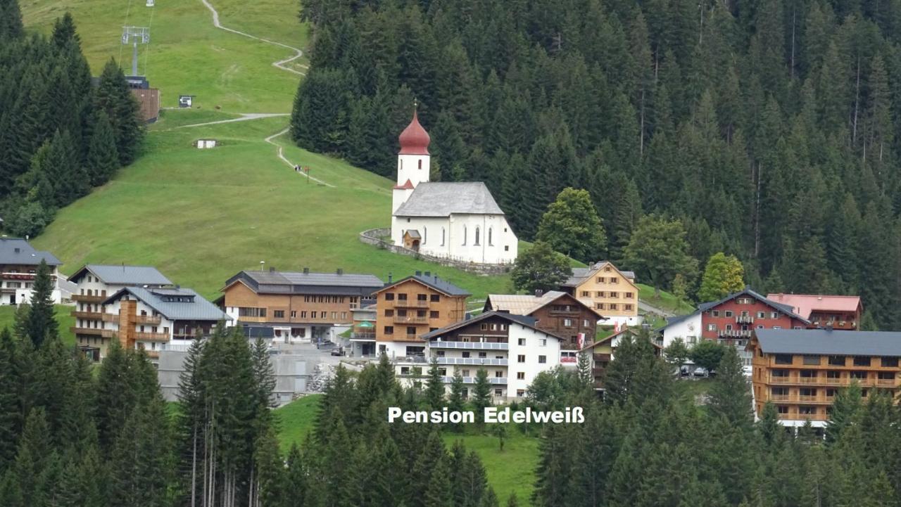 Pension Edelweiss Дамулс Екстериор снимка