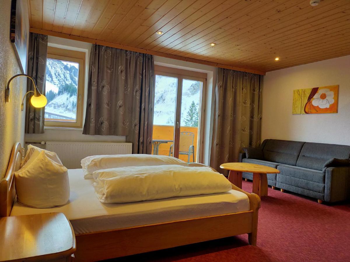 Pension Edelweiss Дамулс Екстериор снимка